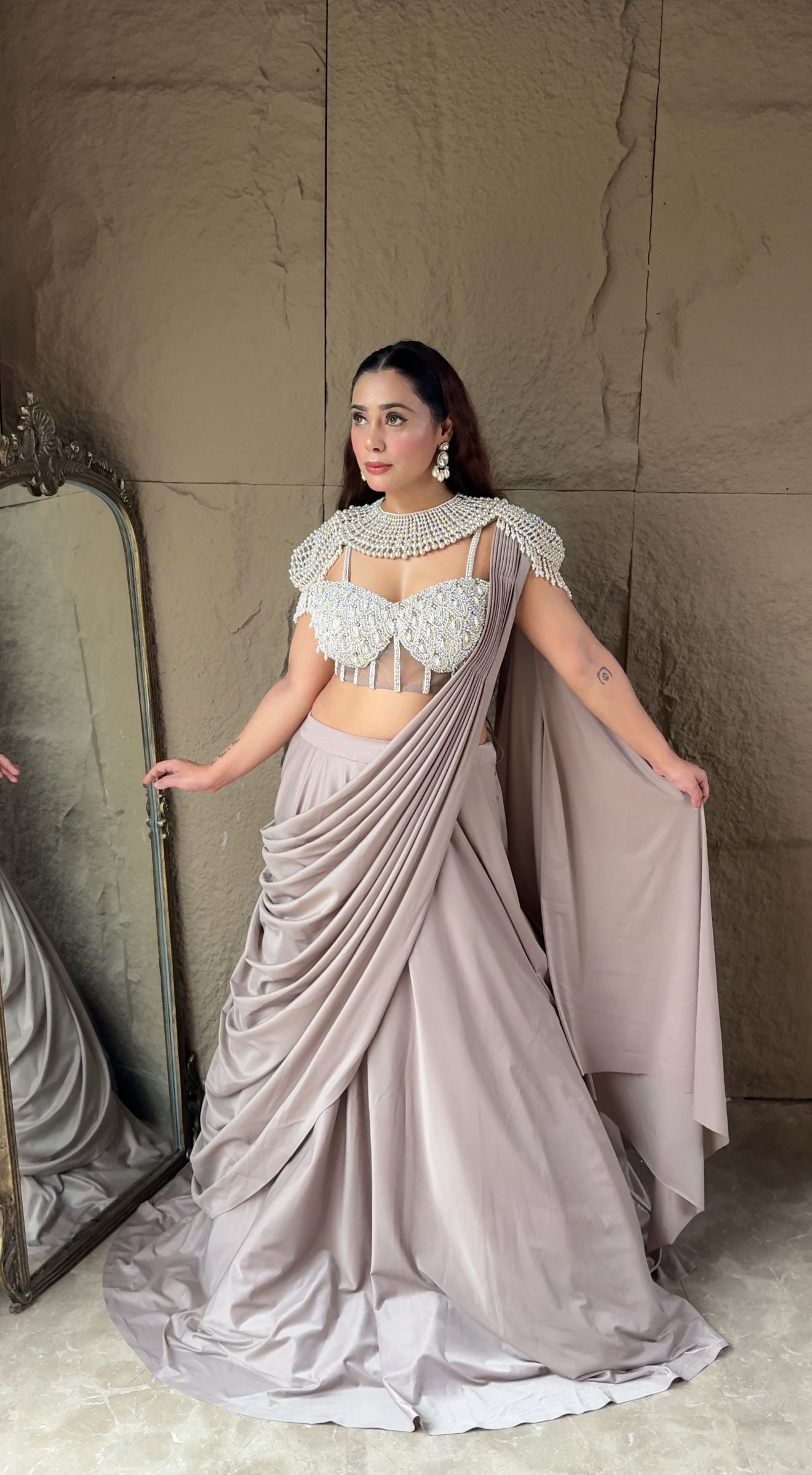 Regal drape