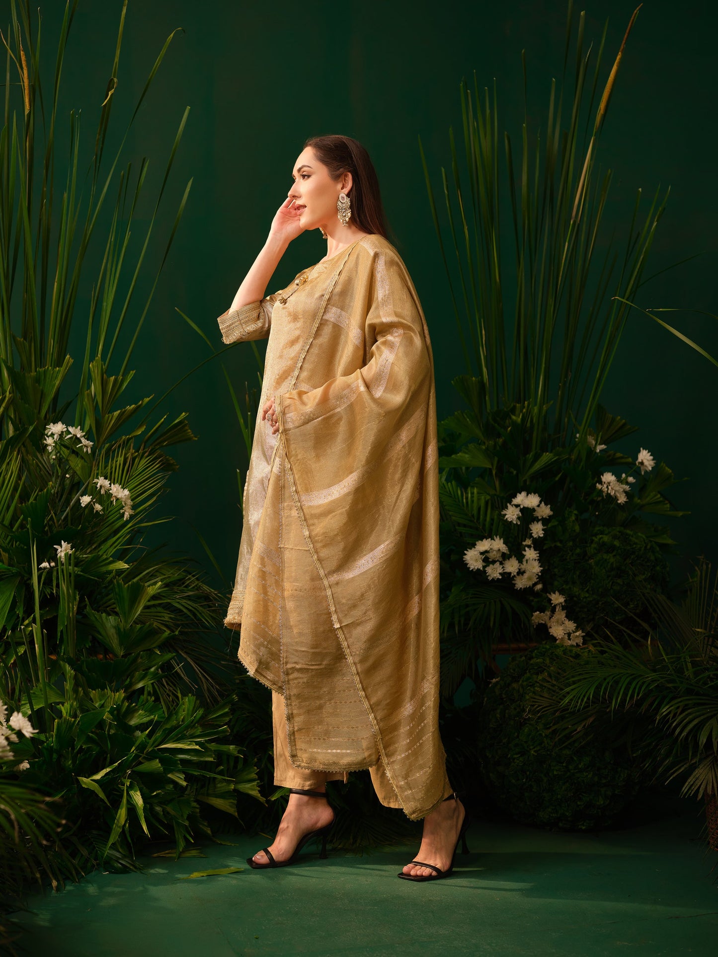 Vasara Silk Kurti Set