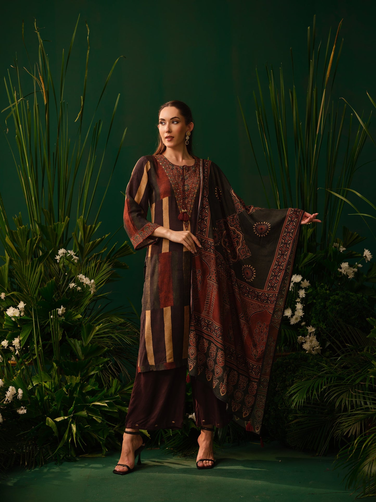 OJAL KURTA SET