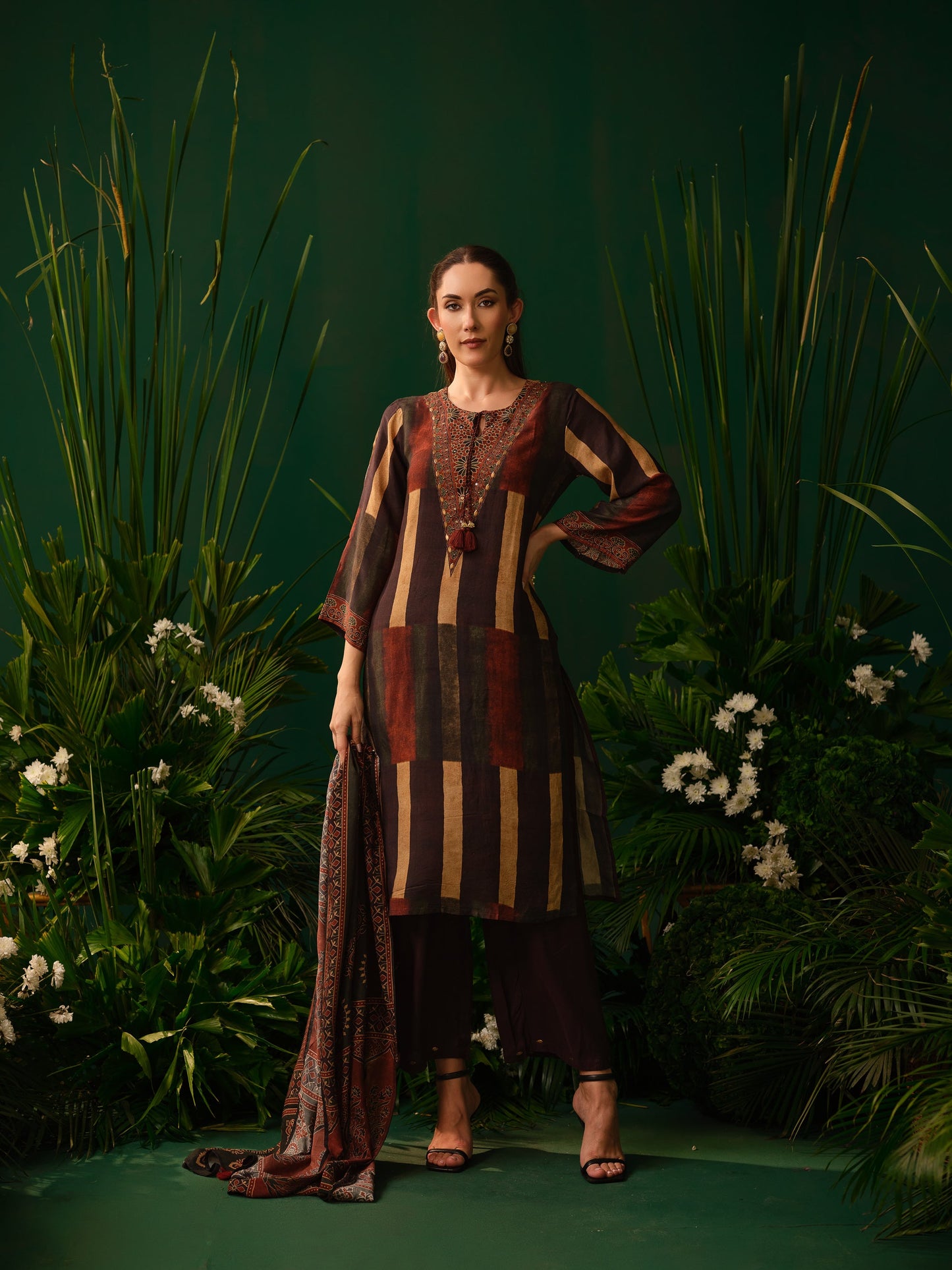 OJAL KURTA SET