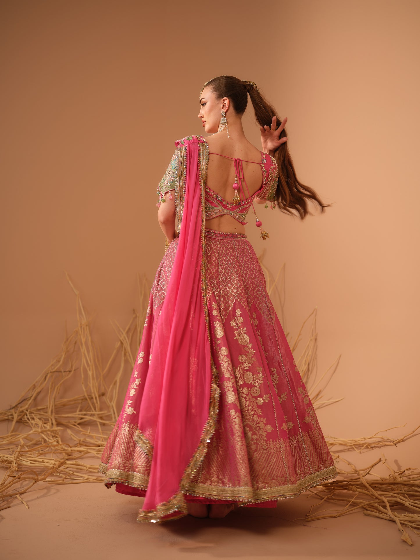 Aqua Abha Pink