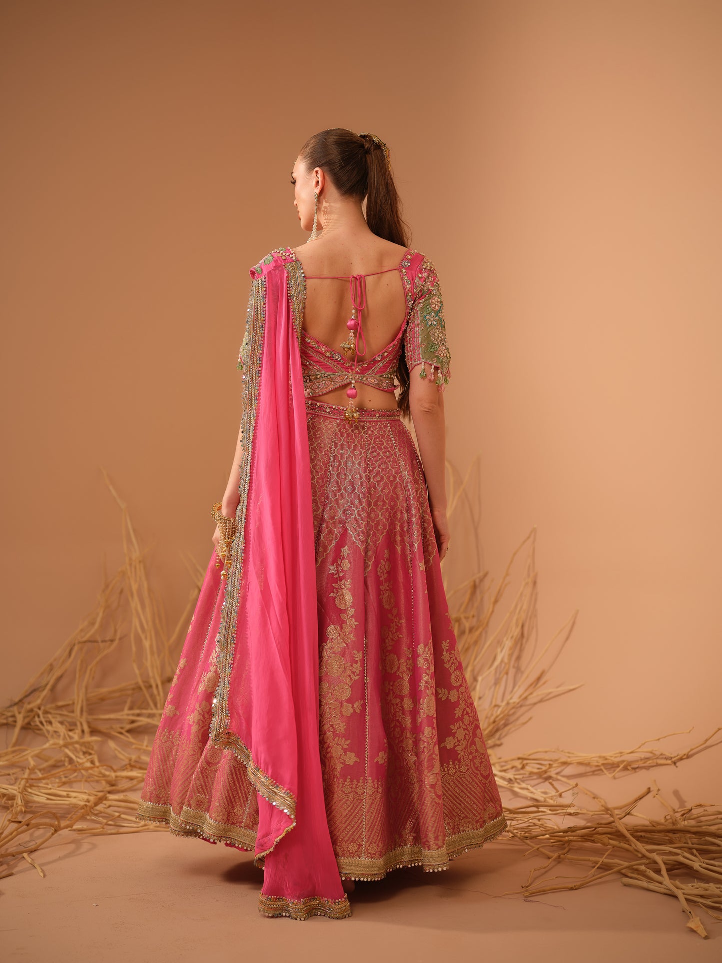 Aqua Abha Pink