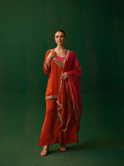 Orvaya Kurta Set