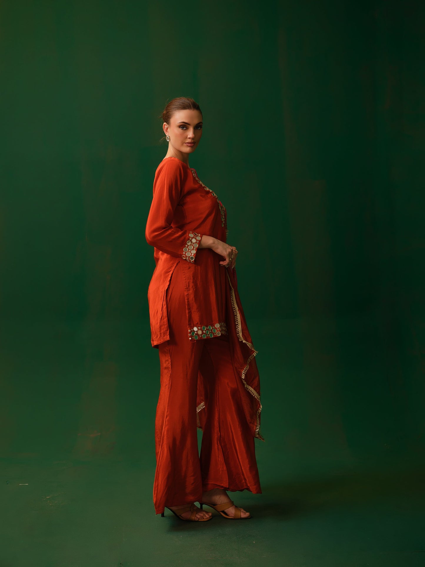 Orvaya Kurta Set